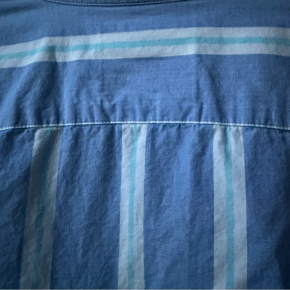 Hollister Button Down! Like New! - Picture 12 of 13